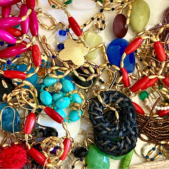 I Design Earrings!💕✨ - Picture 2 of 3